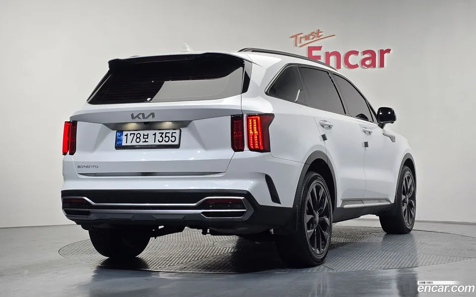 Kia Sorento 2.2 2WD 2022 — миниатюра 2