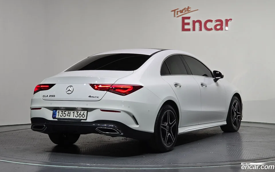 Mercedes-Benz CLA-Class CLA250 4MATIC 2022 — миниатюра 2