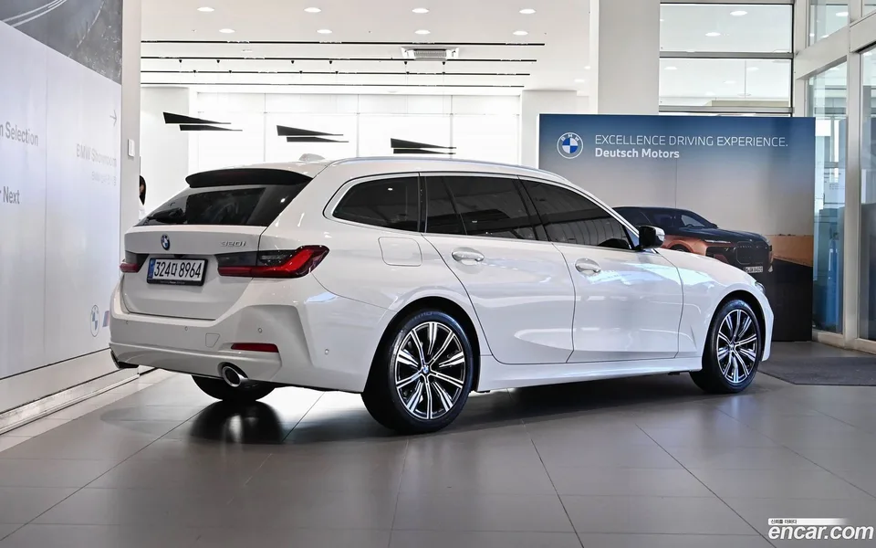 BMW 3 Series 320i 2025 — миниатюра 4