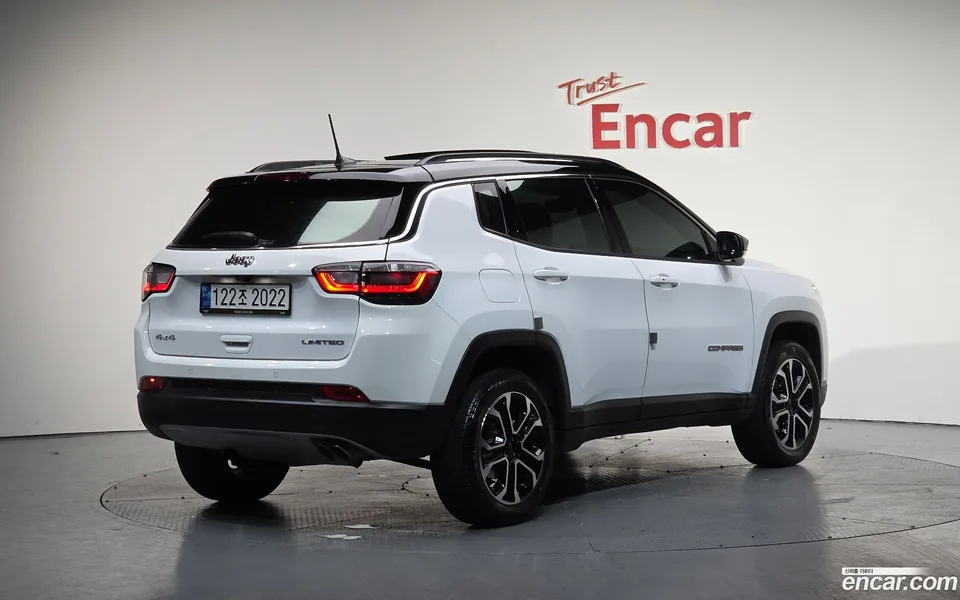 Jeep Compass 2.4 AWD 2022 — миниатюра 2