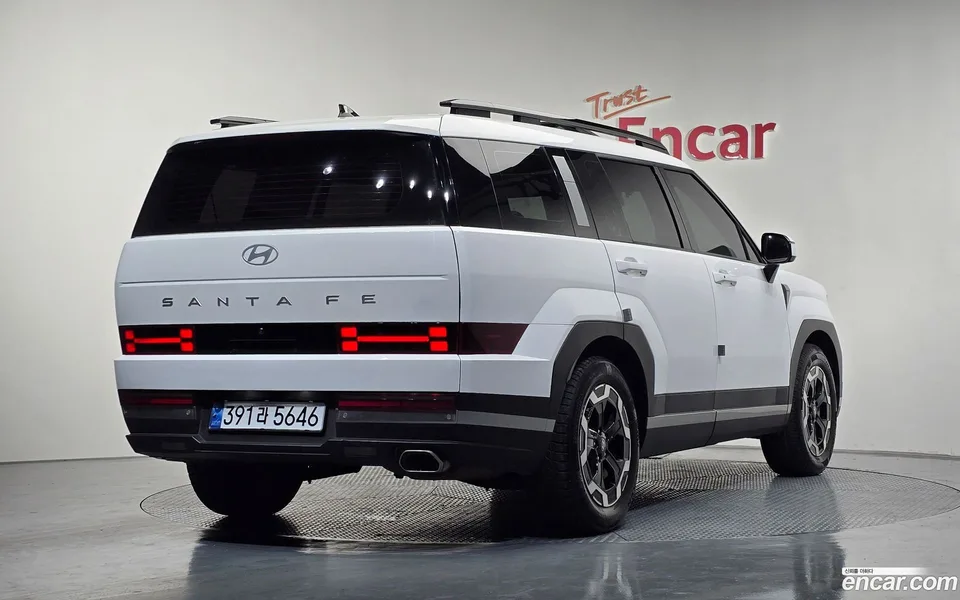 Hyundai SantaFe 2.5T 2WD 2023 — миниатюра 2
