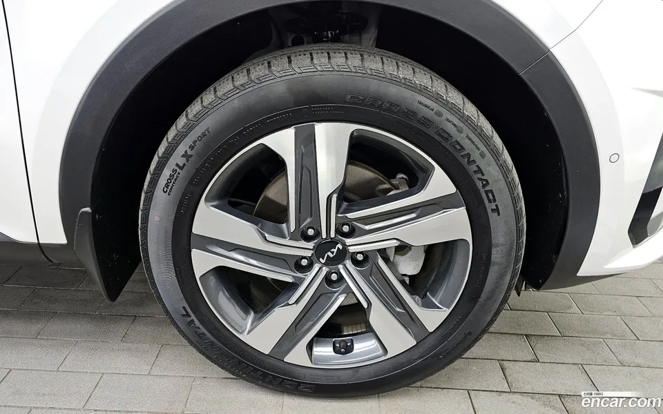 Kia Sorento HEV 1.6 2WD 2023 — миниатюра 5