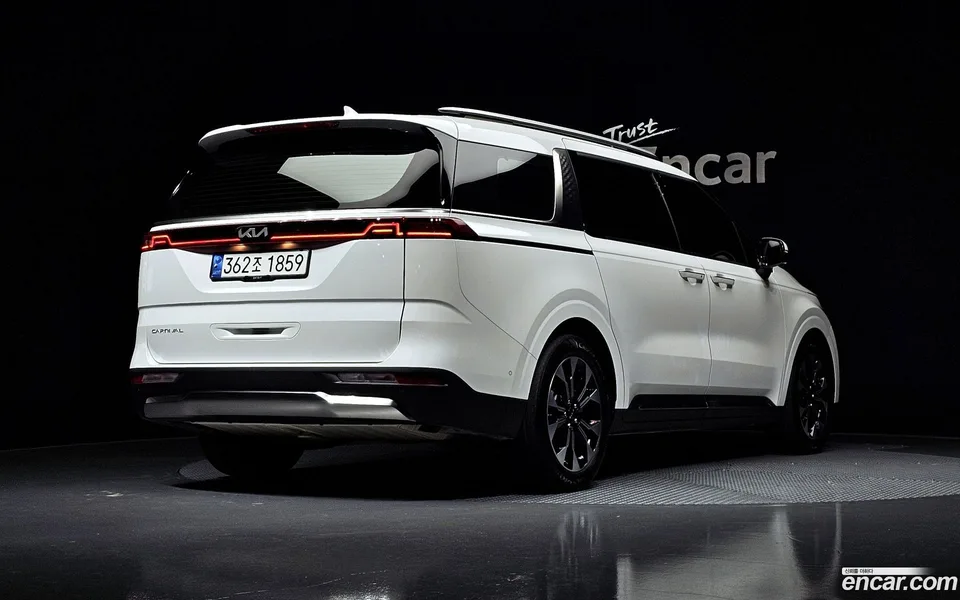 Kia Carnival 9 2022 — миниатюра 2