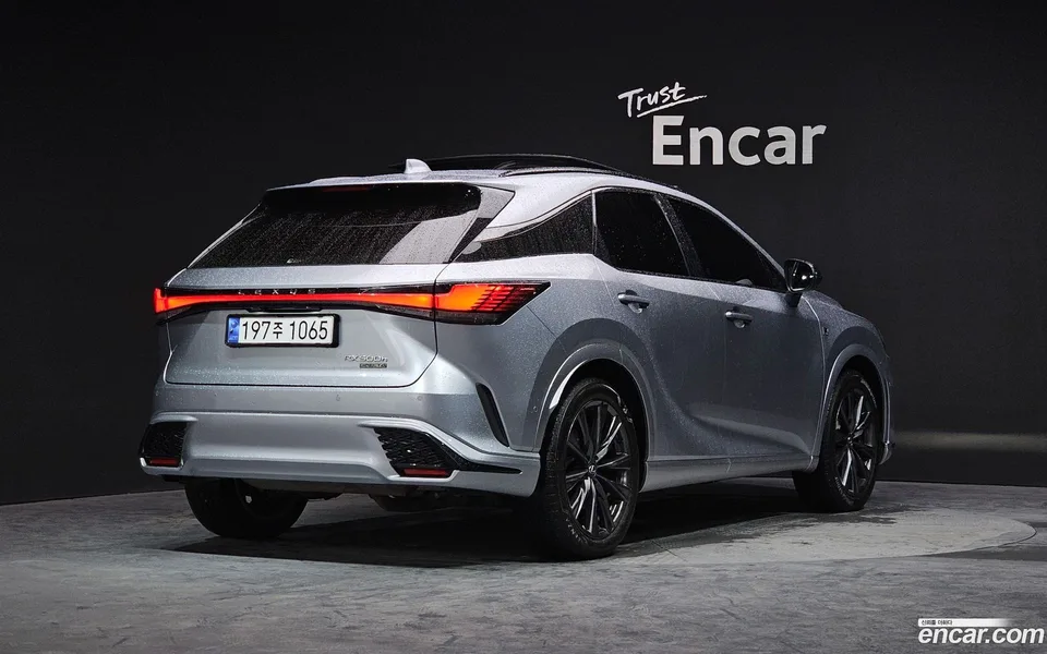 Lexus RX 500h F-Sport 2023 — миниатюра 2