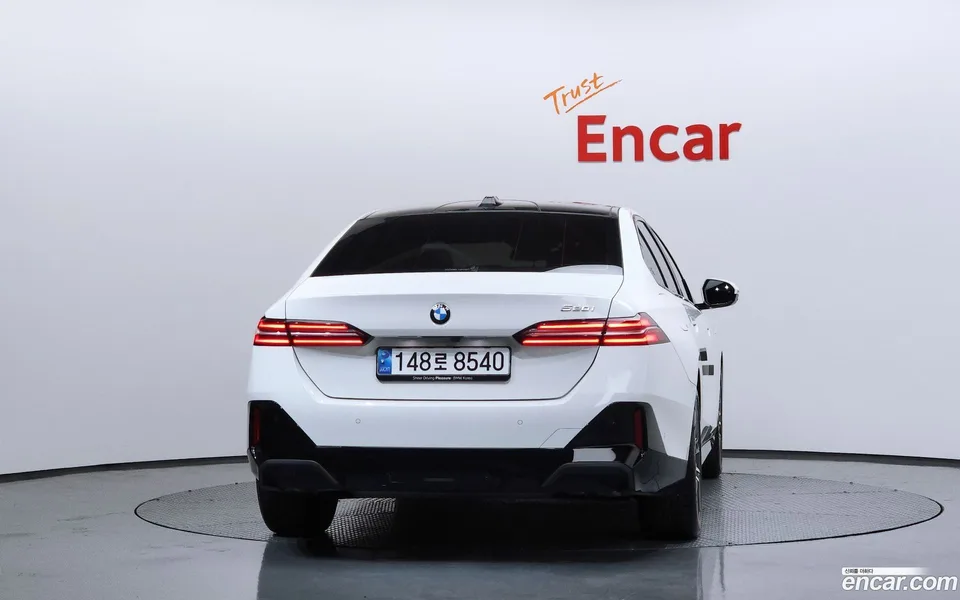 BMW 5 Series 520i M 2025 — миниатюра 4