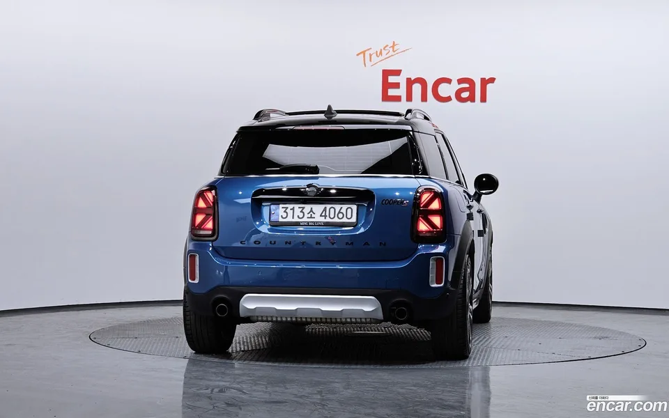 MINI Cooper S Countryman ALL4 2023 — миниатюра 4