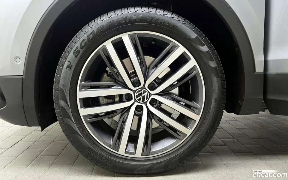Volkswagen Tiguan Allspace 2.0 TSI 2022 — миниатюра 5