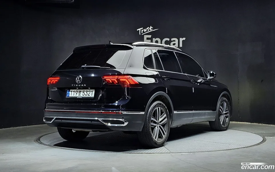 Volkswagen Tiguan 2.0 TDI 2022 — миниатюра 2