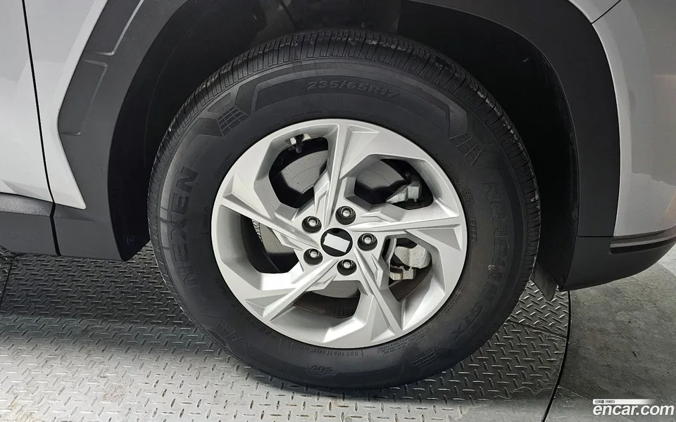 Hyundai Tucson 1.6 2WD 2022 — миниатюра 5