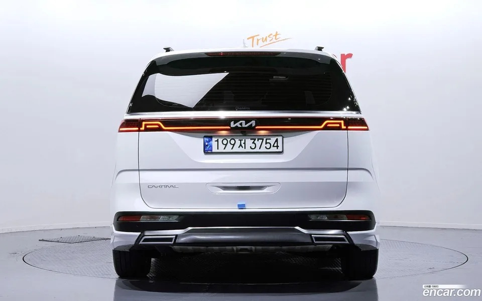 Kia Carnival 7 2023 — миниатюра 4