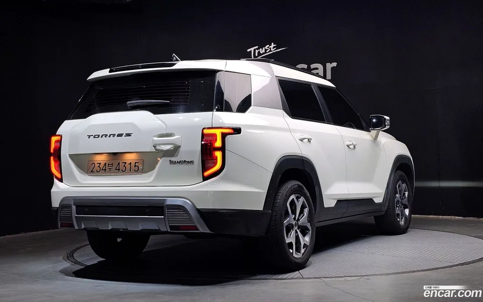 KG Mobility Torres 1.5 4WD 2022 — миниатюра 2