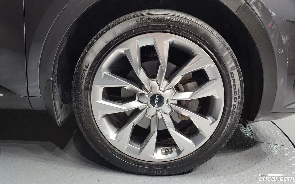 Kia Sorento 2.2 2WD 2023 — миниатюра 5