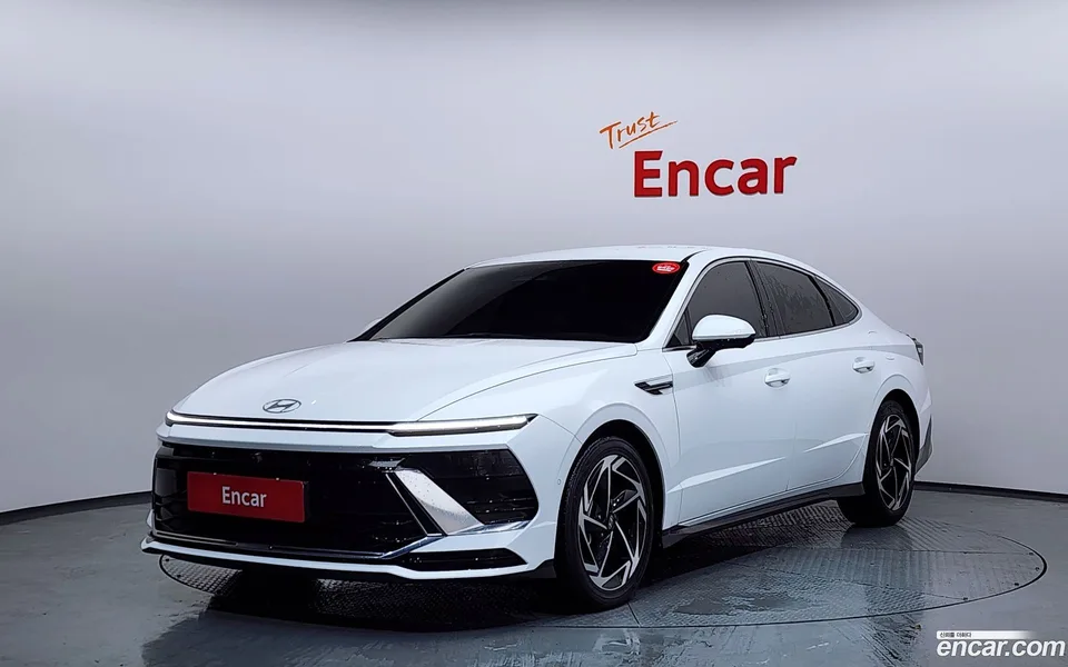 Hyundai Sonata The Edge 2.0 LPG 2023 — фото 1, купить с доставкой в Москву
