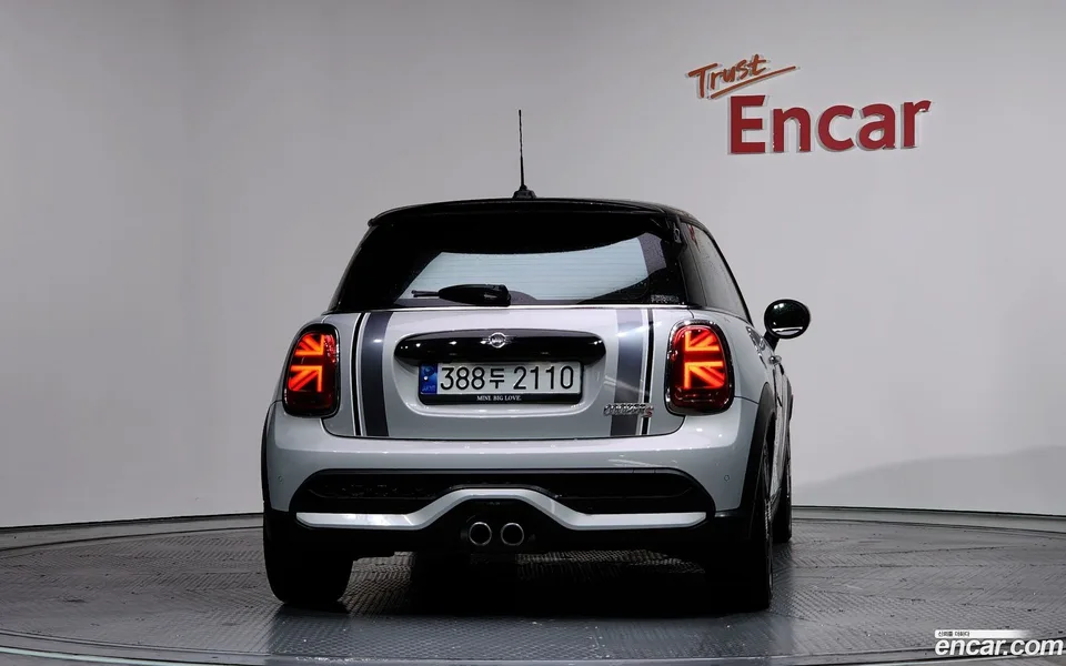 MINI Cooper S 2022 — миниатюра 4