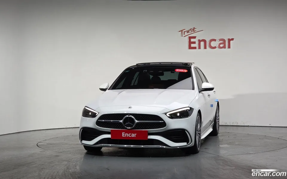 Mercedes-Benz C-Class C300 4MATIC AMG Line 2024 — миниатюра 3