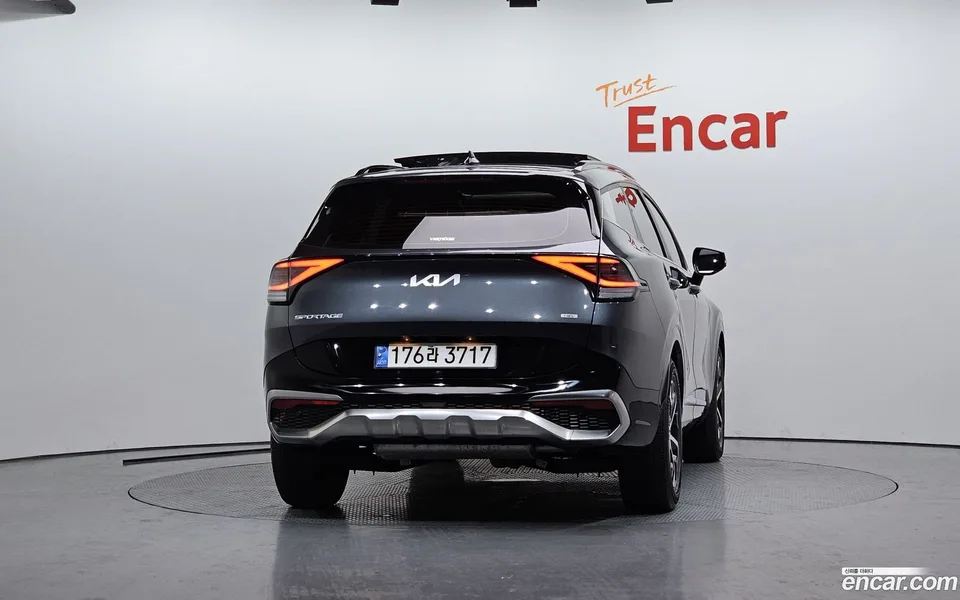 Kia Sportage Hybrid 2WD 2022 — миниатюра 4