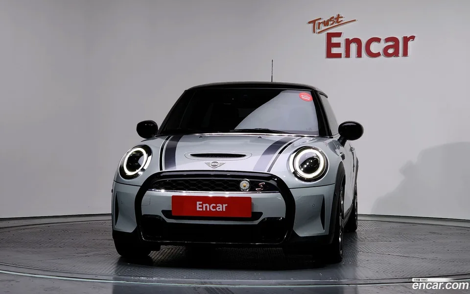 MINI Cooper S 2022 — миниатюра 3