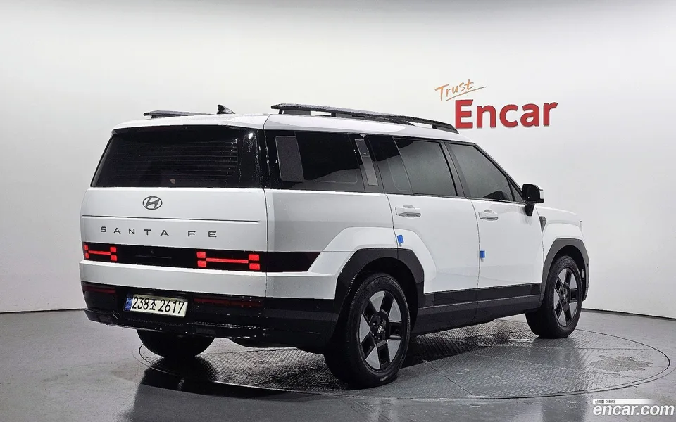 Hyundai SantaFe HEV 1.6 2WD 2023 — миниатюра 2
