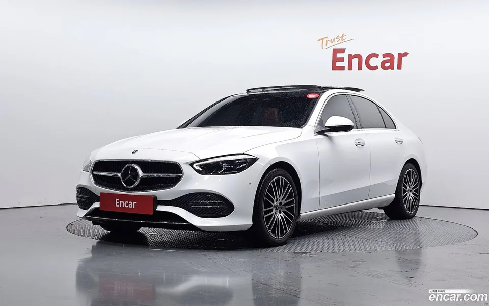 Mercedes-Benz C-Class C300 4MATIC 2024 — фото 1, купить с доставкой в Москву