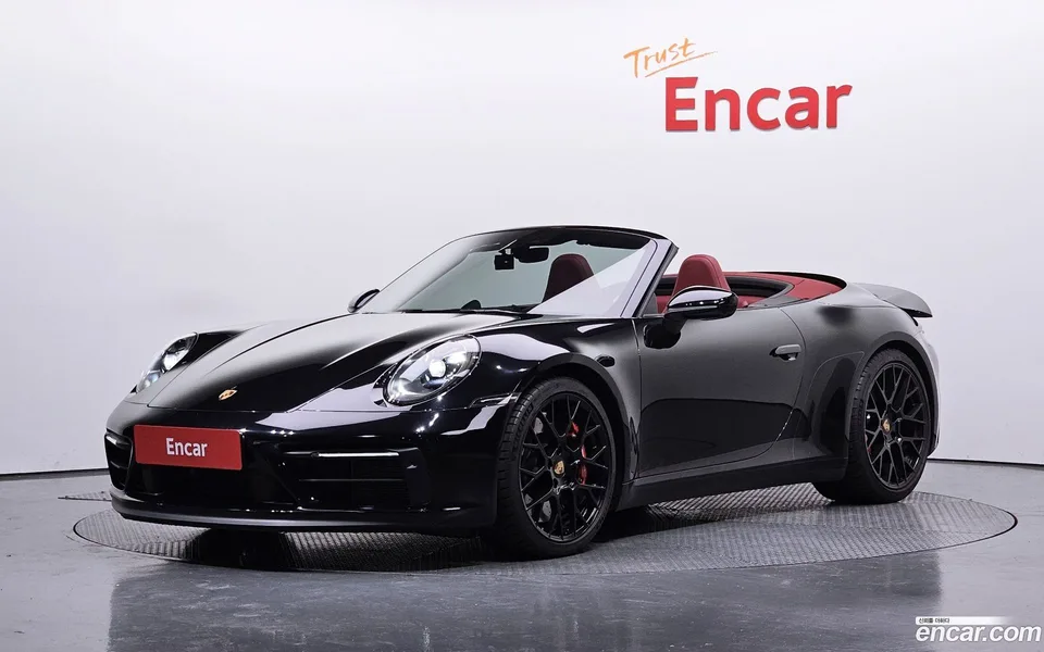 Porsche 911 (992) GTS 2023 — фото 1, купить с доставкой в Москву