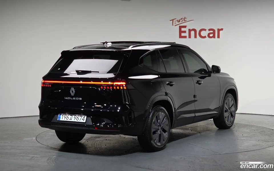 Renault Samsung Grand Koleos 1.5 E-TECH 2WD 2025 — миниатюра 2