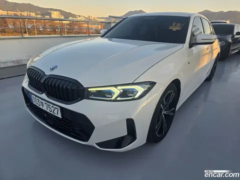 BMW 3 Series 2023 купить в Москве