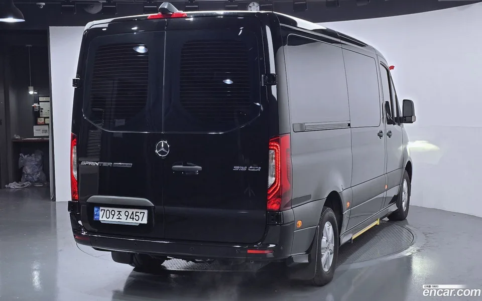 Mercedes-Benz Sprinter 2.0 2023 — миниатюра 2