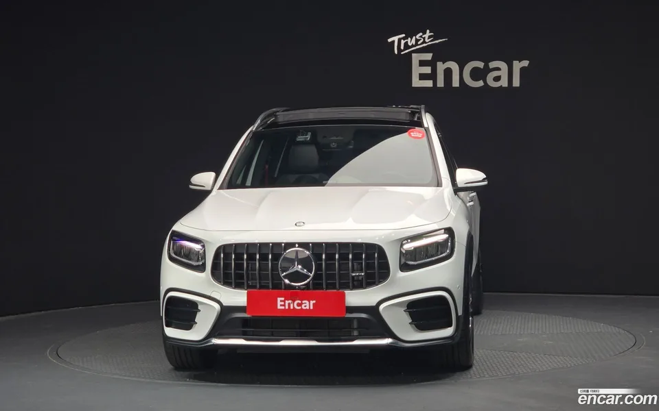 Mercedes-Benz GLB-Class AMG GLB35 4MATIC 2025 — миниатюра 3