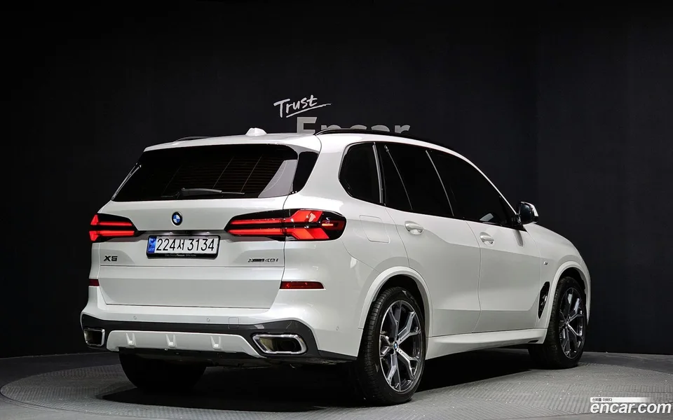 BMW X5 xDrive 40i M 2024 — миниатюра 2