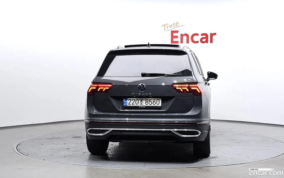 Volkswagen Tiguan 2.0 TDI 2023 — миниатюра 4
