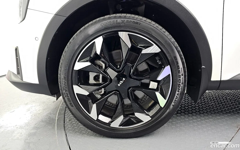 Kia Sorento 2.5T 2WD 2023 — миниатюра 5