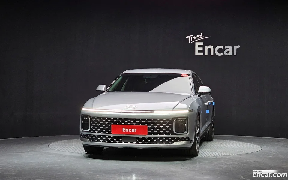 Hyundai Grandeur 2.5 2WD 2023 — миниатюра 3