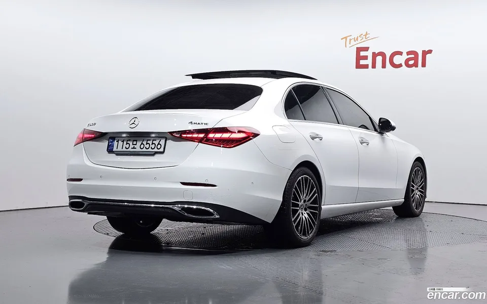 Mercedes-Benz C-Class C300 4MATIC 2024 — миниатюра 2
