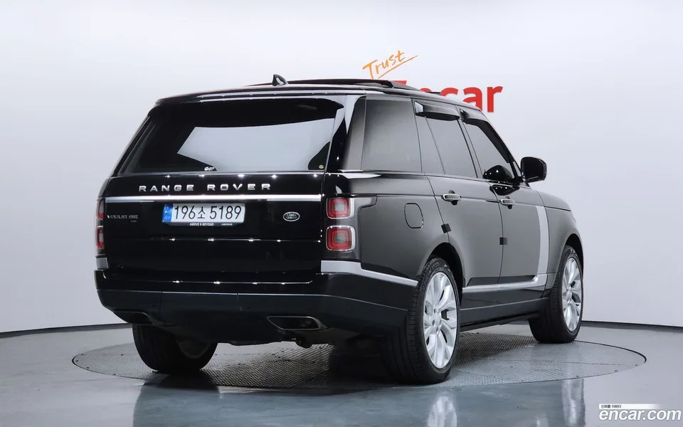 Land Rover Range Rover D350 Vogue SE 2022 — миниатюра 2