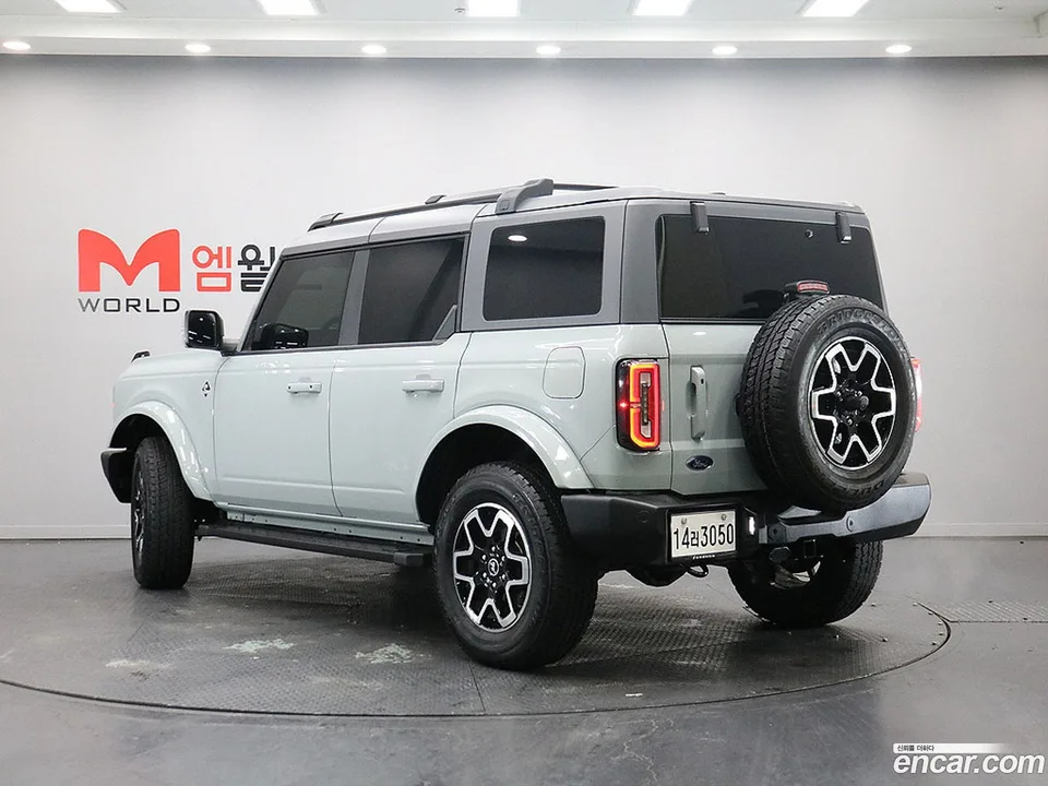 Ford Bronco 2.7 2023 — миниатюра 4