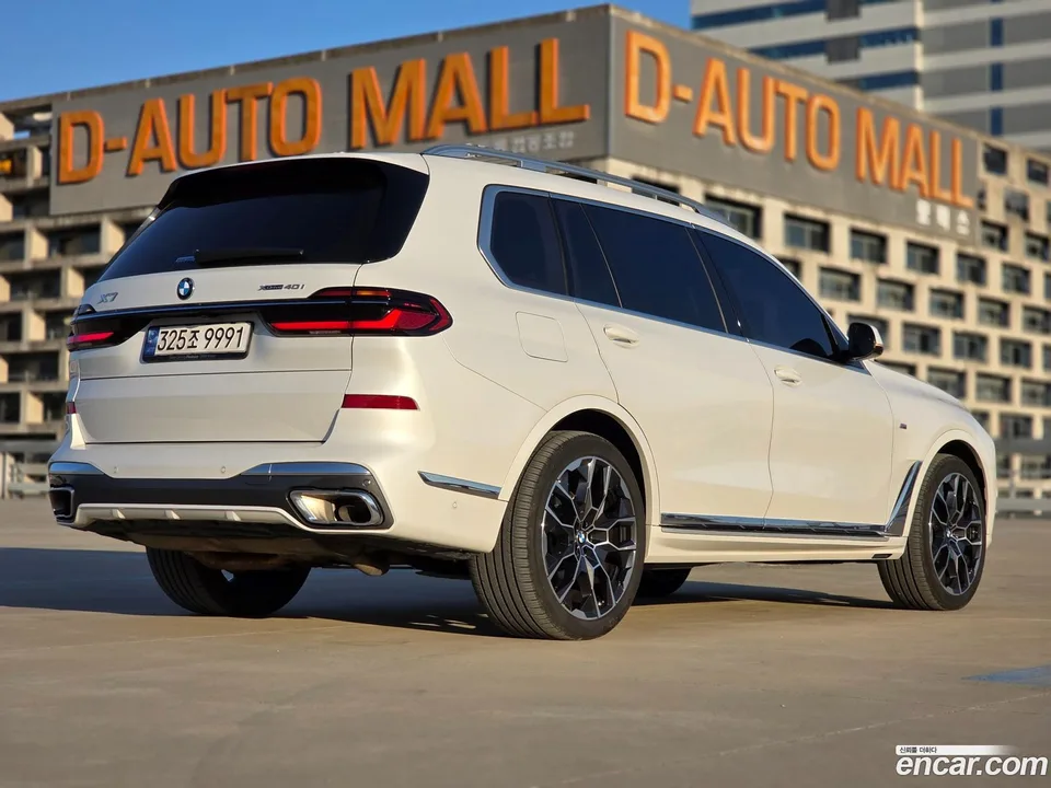 BMW X7 xDrive 40i M 6 2023 — миниатюра 5