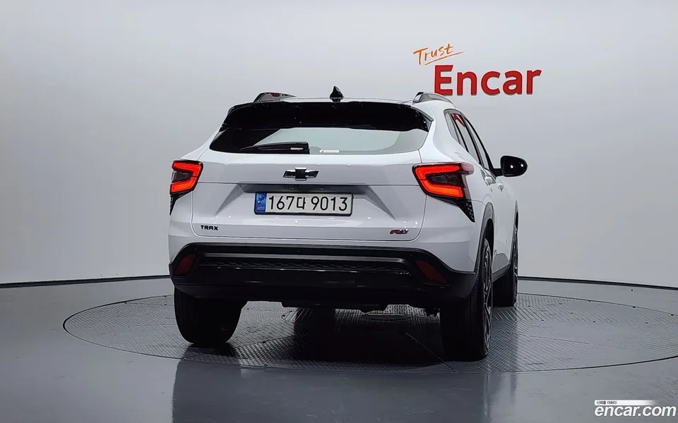 Chevrolet Trax Crossover 1.2 RS 2023 — миниатюра 4
