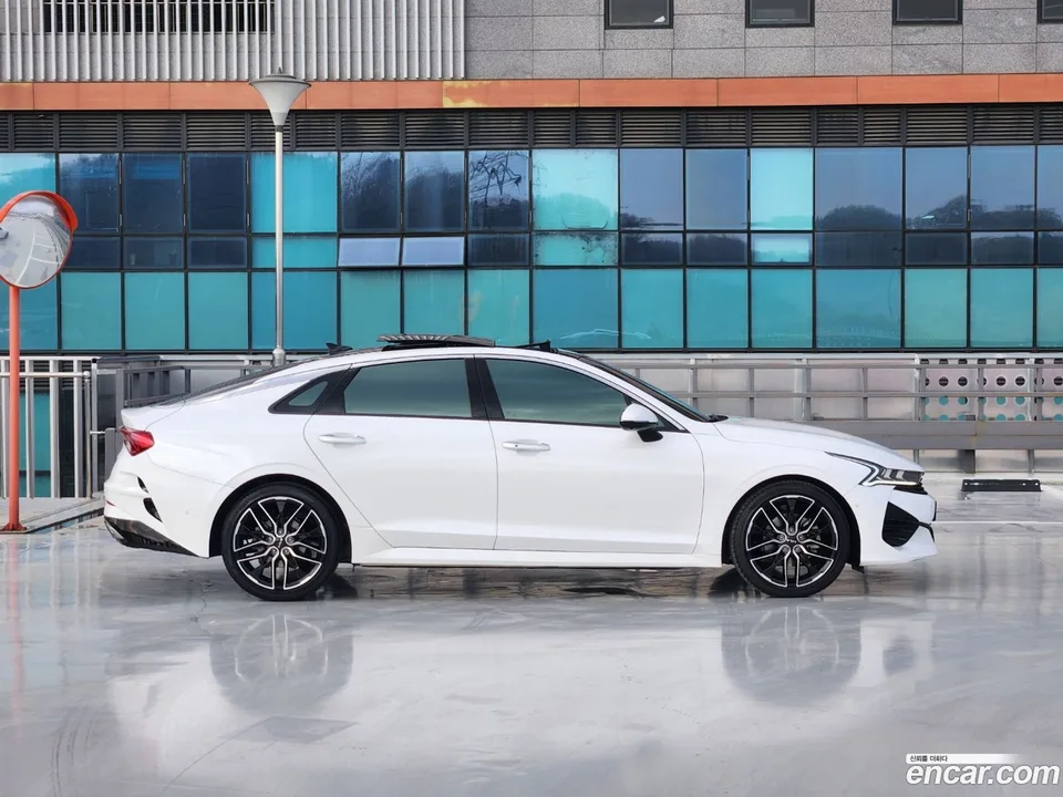 Kia K5 1.6 2023 — миниатюра 5