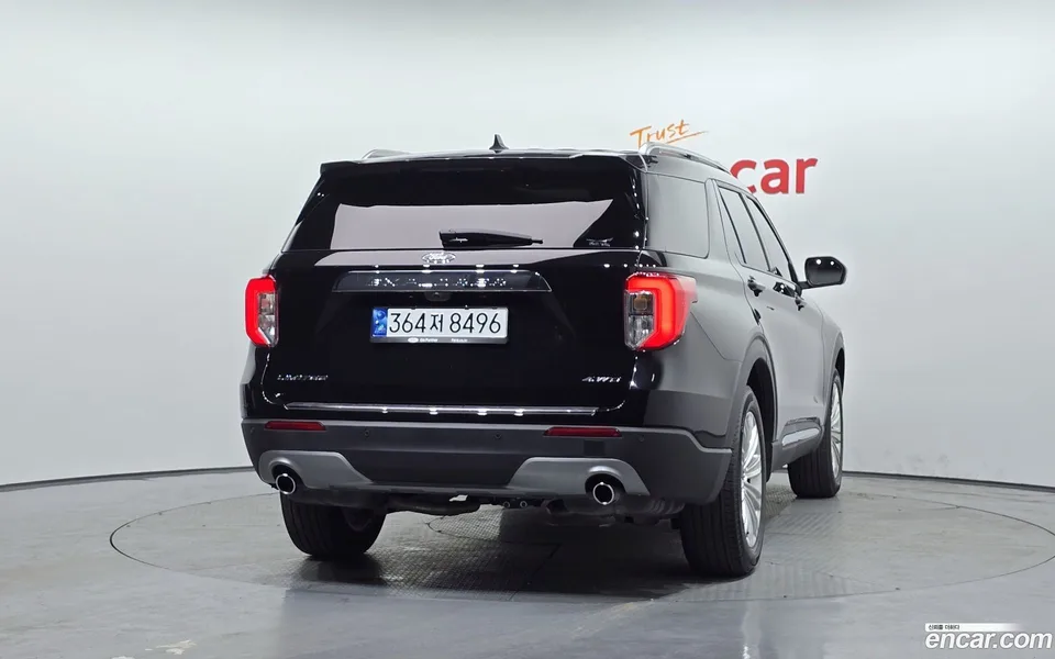 Ford Explorer 2.3 4WD 2023 — миниатюра 4