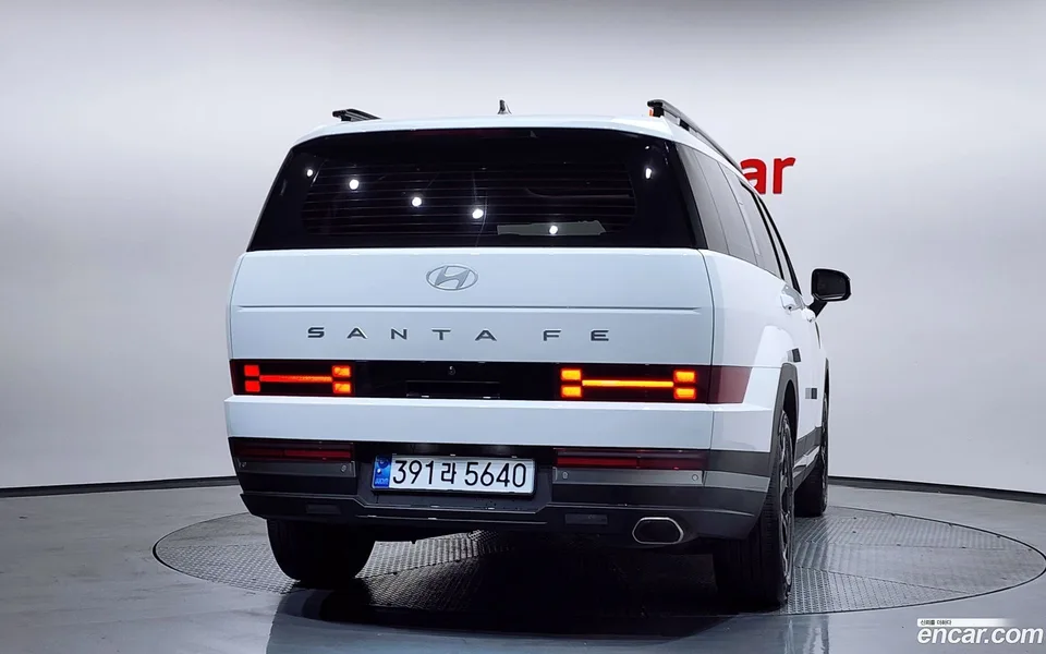 Hyundai SantaFe 2.5T 2WD 2023 — миниатюра 4