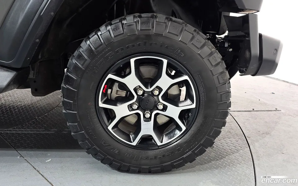 Jeep Wrangler 2.0 4 2022 — миниатюра 5