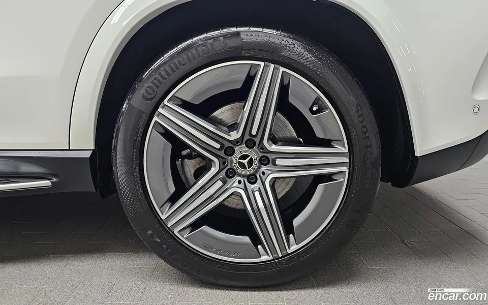 Mercedes-Benz GLE-Class GLE450 4MATIC 2023 — миниатюра 5