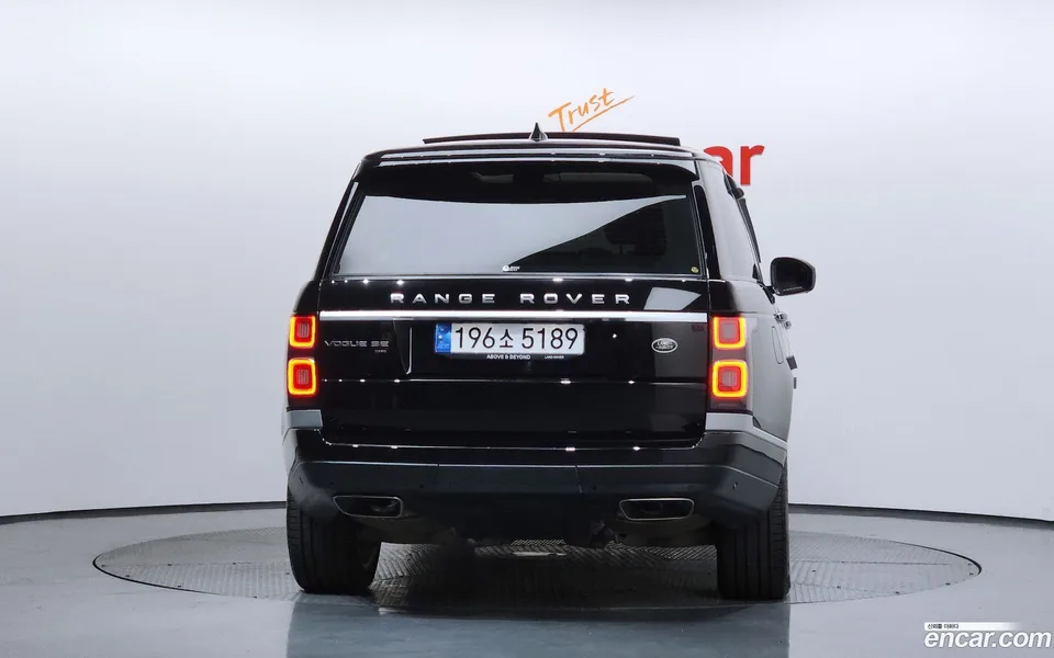 Land Rover Range Rover D350 Vogue SE 2022 — миниатюра 4
