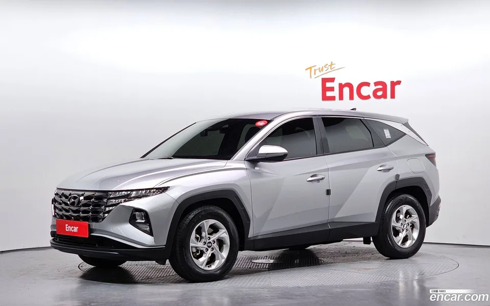 Hyundai Tucson 2.0 2WD 2023 — фото 1, купить с доставкой в Москву
