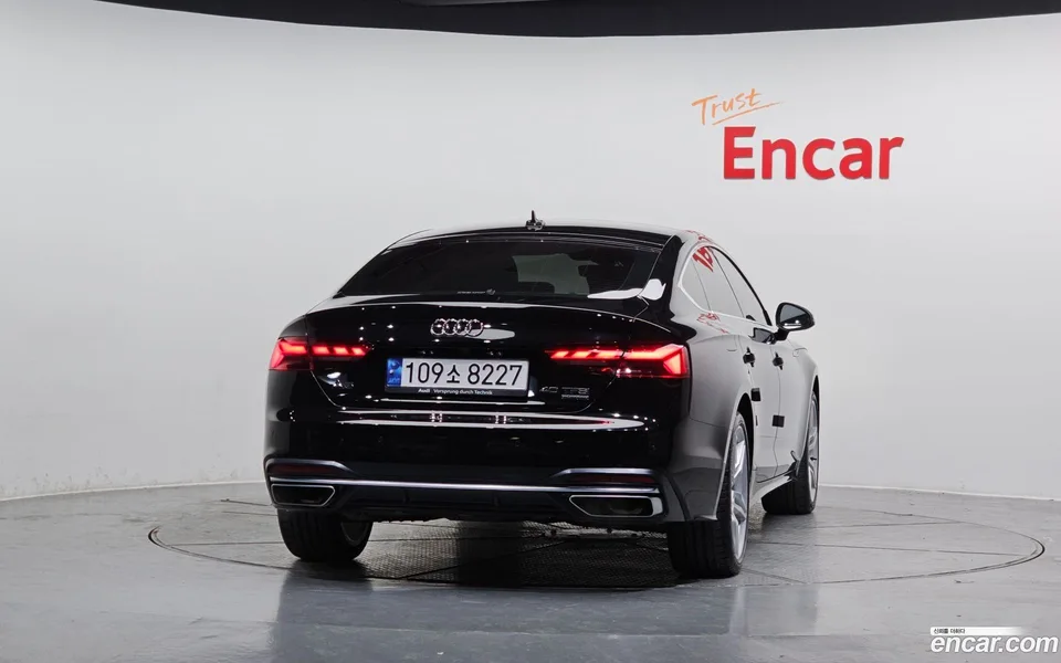 Audi A5 40 TFSI 2023 — миниатюра 4