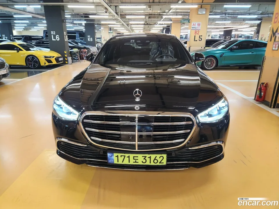 Mercedes-Benz S-Class S350 d 4MATIC 2025 — фото 1, купить с доставкой в Москву