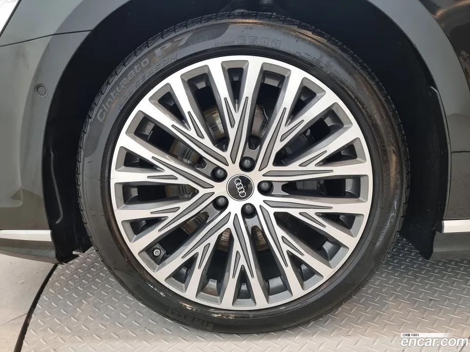Audi A8 55 TFSI LWB 2023 — миниатюра 5