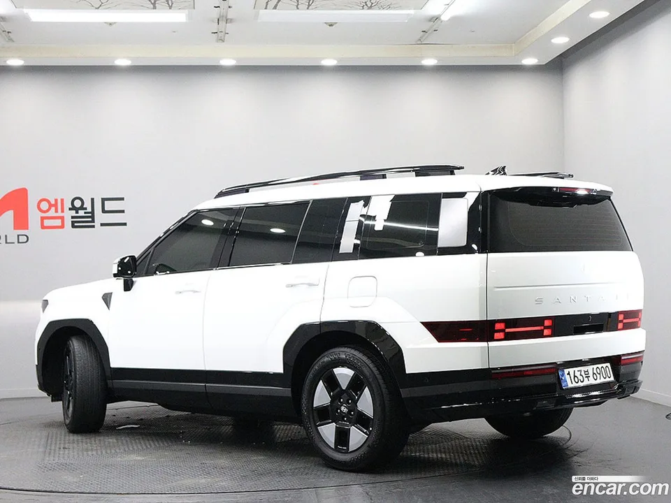 Hyundai SantaFe HEV 1.6 2WD 2023 — миниатюра 4