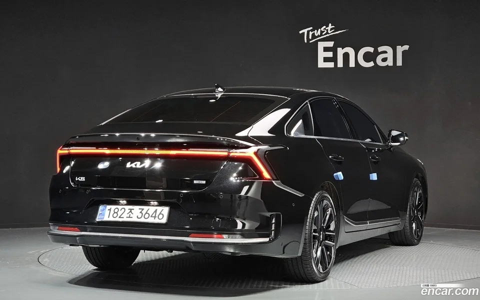 Kia K8 Hybrid 2025 — миниатюра 2