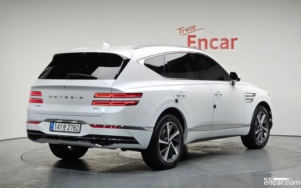 Genesis GV80 2.5T AWD 2023 — миниатюра 2